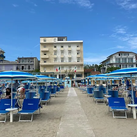 Otel Britannia