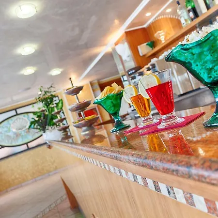 Britannia 3*